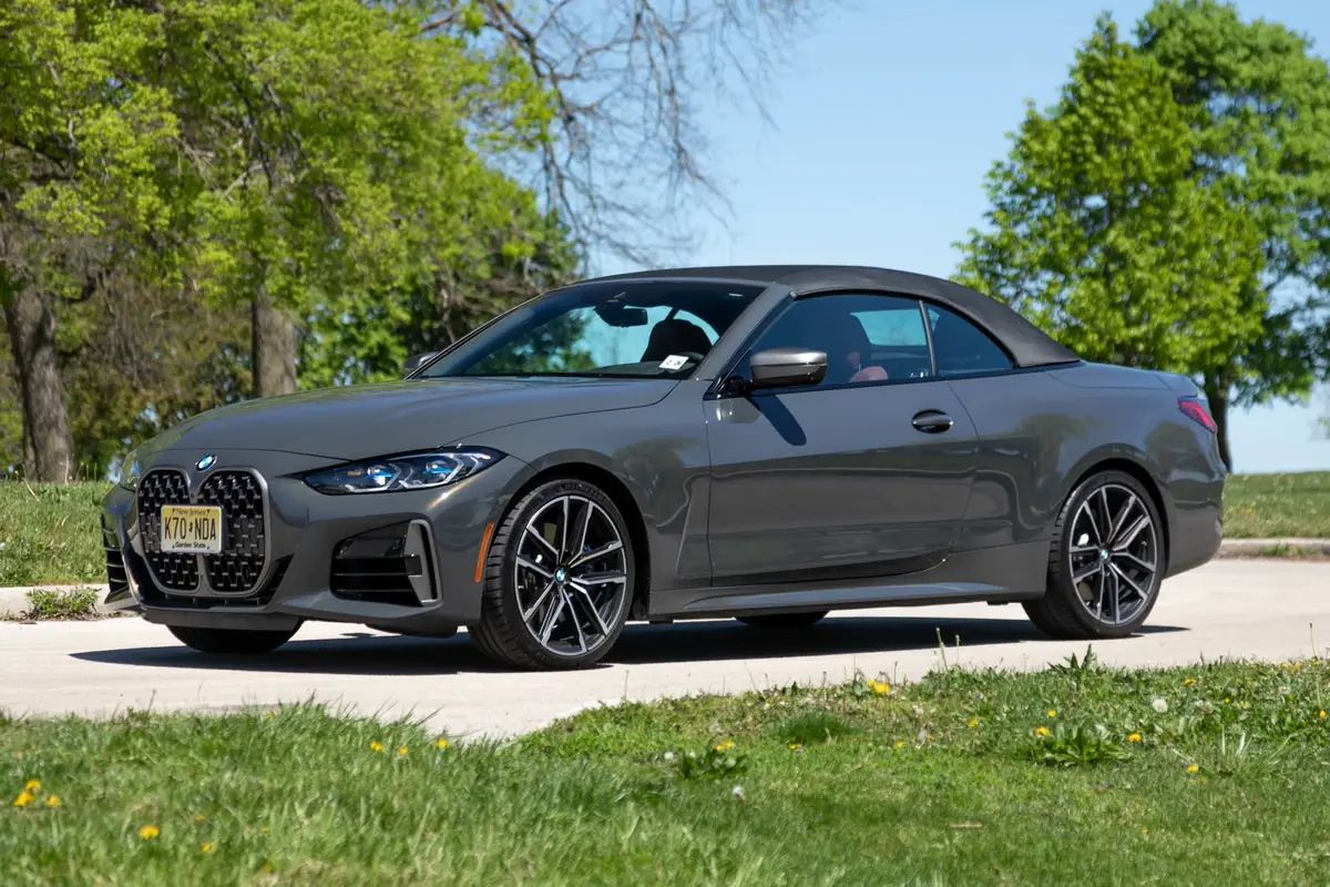 BMW M440i Convertible 2026