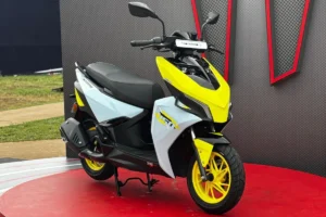 TVS 160cc Maxi-Scooter