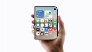 Apple Unveils iPhone Duo