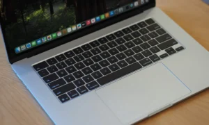MacBook Air M5