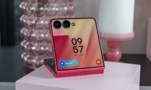 Samsung Galaxy Z Flip 8